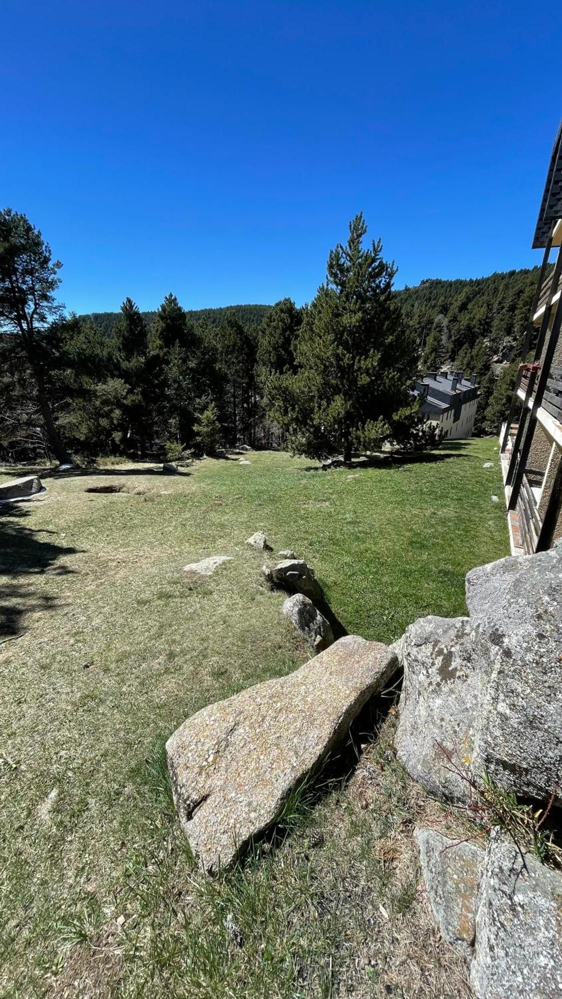 Joli Studio Pres De La Foret Font-Romeu-Odeillo-Via Exterior photo